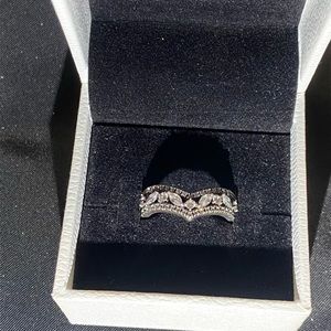 Pandora Double Wishbone Ring Size 7